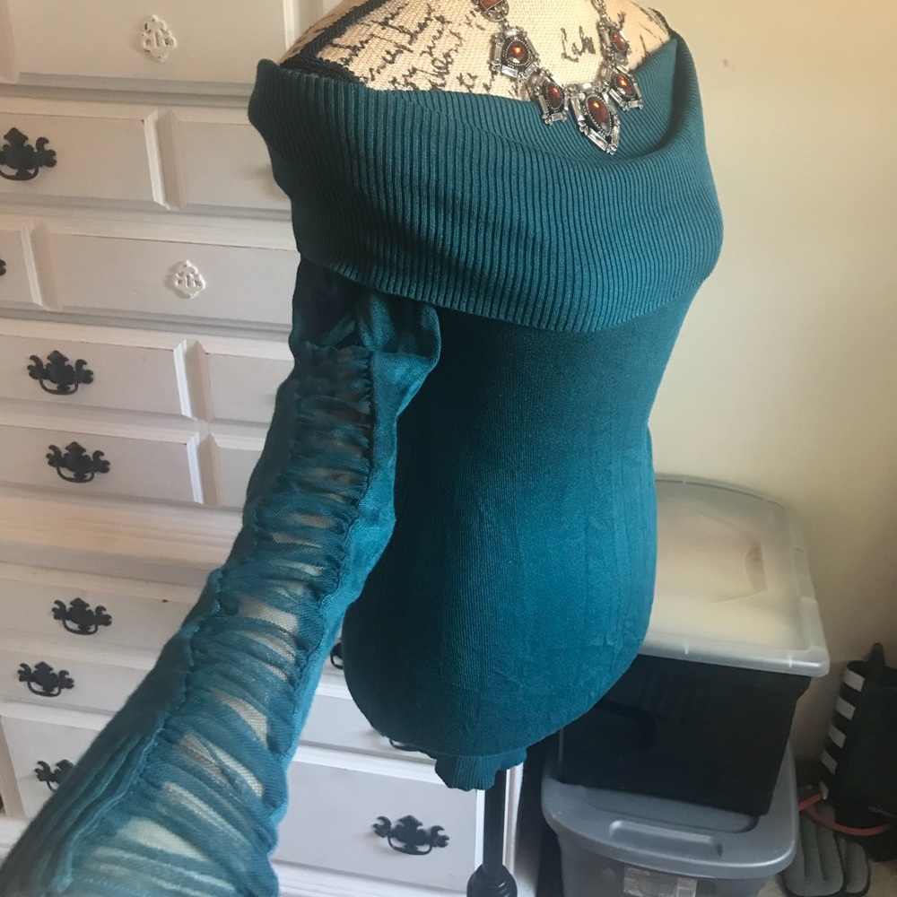 BEBE Off the Shoulder Dress NWOT